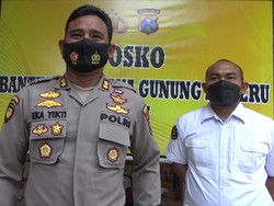 Identitas Pria Tendang Sesajen di Lokasi Erupsi Semeru Terungkap