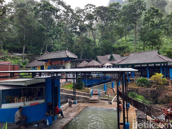 Foto: Onsen Versi Lokal di Kaki Gunung Ijen