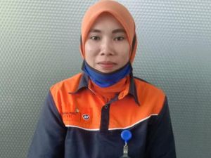 Cleaning Service Penemu Emas Kualanamu: Bukan Saya Tolak Promosi Jabatan tapi... Cleaning Service Penemu Emas Kualanamu: Bukan Saya Tolak Promosi Jabatan tapi...