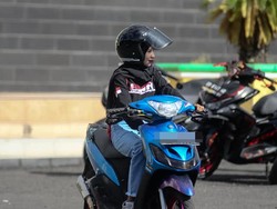 Viral Istri Pajang Foto Suami Sunmori Bareng Pelakor, Ini Kisah di Baliknya