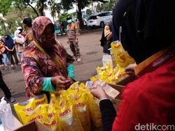 Perhatian Ibu-ibu! Pekan Ini Mendag Sebar Minyak Goreng Rp 14.000/Liter