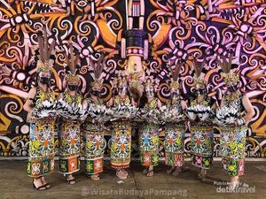 Seru-seruan Belajar Tari Tradisional di Samarinda Seru-seruan Belajar Tari Tradisional di Samarinda