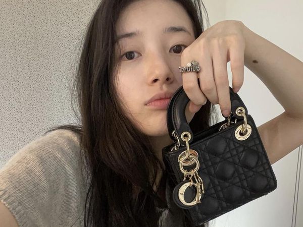 8 Foto Artis Korea dengan Wajah Tanpa Makeup, Suzy Hingga Song Hye Kyo