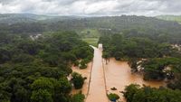 Potret Ganasnya Banjir di Brasil yang Tewaskan Belasan Orang