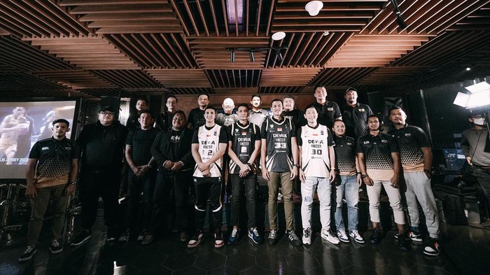 Dewa United Surabaya targetkan juara IBL 2022 (dok.Dewa United) Dewa United Surabaya targetkan juara IBL 2022 (dok.Dewa United)