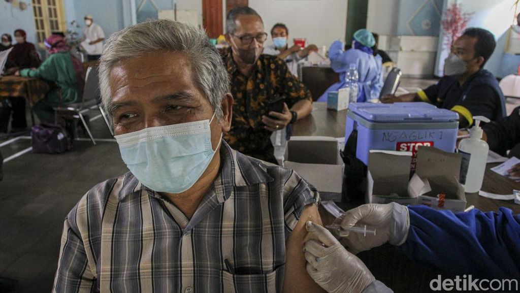 Dimulai Hari Ini, Vaksin Booster Gratis Sasar Lansia di Sleman