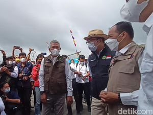 Sambut Baik Jembatan Baru Leuwigajah, Warga: Kemacetan Berkurang Sambut Baik Jembatan Baru Leuwigajah, Warga: Kemacetan Berkurang
