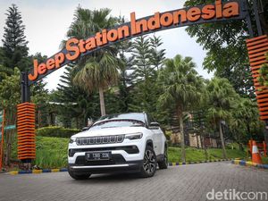 Uji Performa Jeep Compass: Mesinnya Jempolan, Transmisinya Bikin Geregetan Uji Performa Jeep Compass: Mesinnya Jempolan, Transmisinya Bikin Geregetan