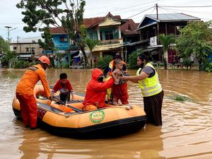 Penyebab Banjir Papua yang Menyebabkan 8 Orang Korban Tewas Penyebab Banjir Papua yang Menyebabkan 8 Orang Korban Tewas