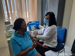 Antusiasnya Warga Kota Semarang Ikut Divaksin Booster