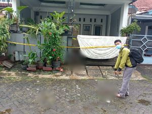 Rumah TKP Pembunuhan Perempuan di Bekasi Dipasangi Garis Polisi