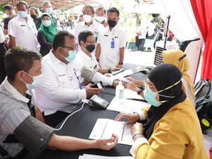 Ini 5 Kabupaten/Kota Jatim Mulai Vaksin Booster Ini 5 Kabupaten/Kota Jatim Mulai Vaksin Booster