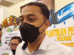 Surabaya Jadi Kota Termacet di Indonesia, Wali Kota Eri: Cek di Mana?