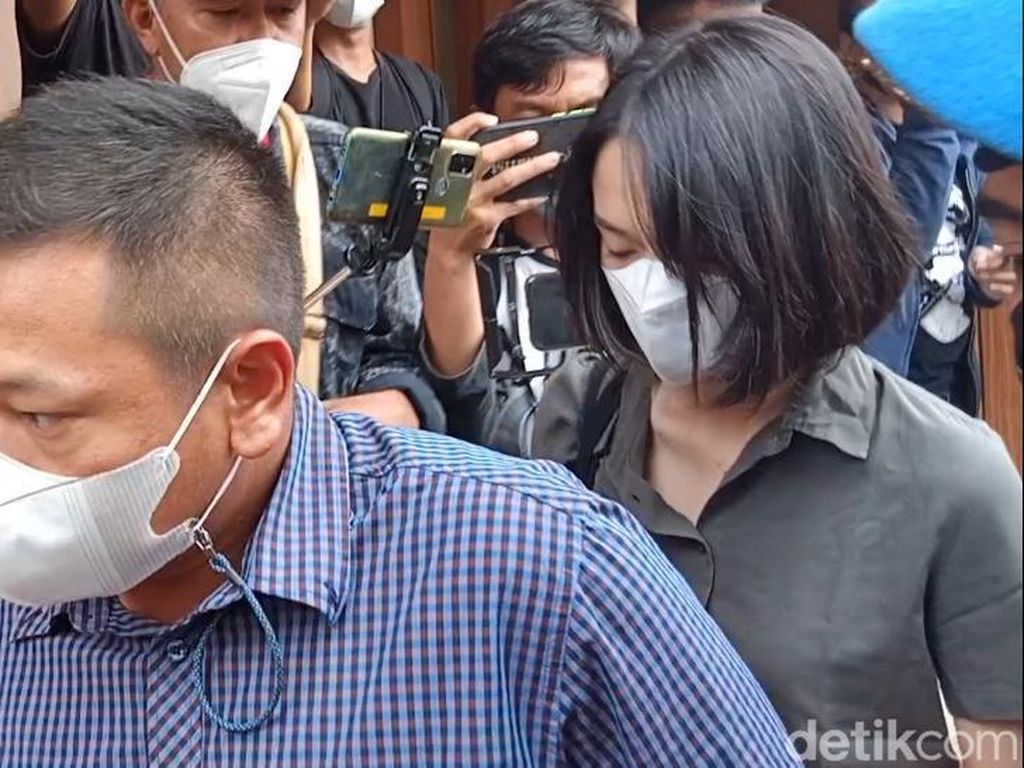 Istri Ungkap Keadaan Ardhito Pramono Usai Ditangkap karena Ganja