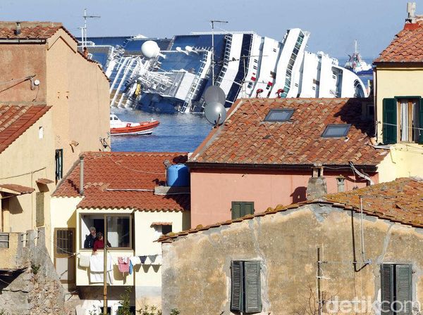 Throwback, Tenggelamnya Kapal Costa Concordia, 10 Tahun Lalu
