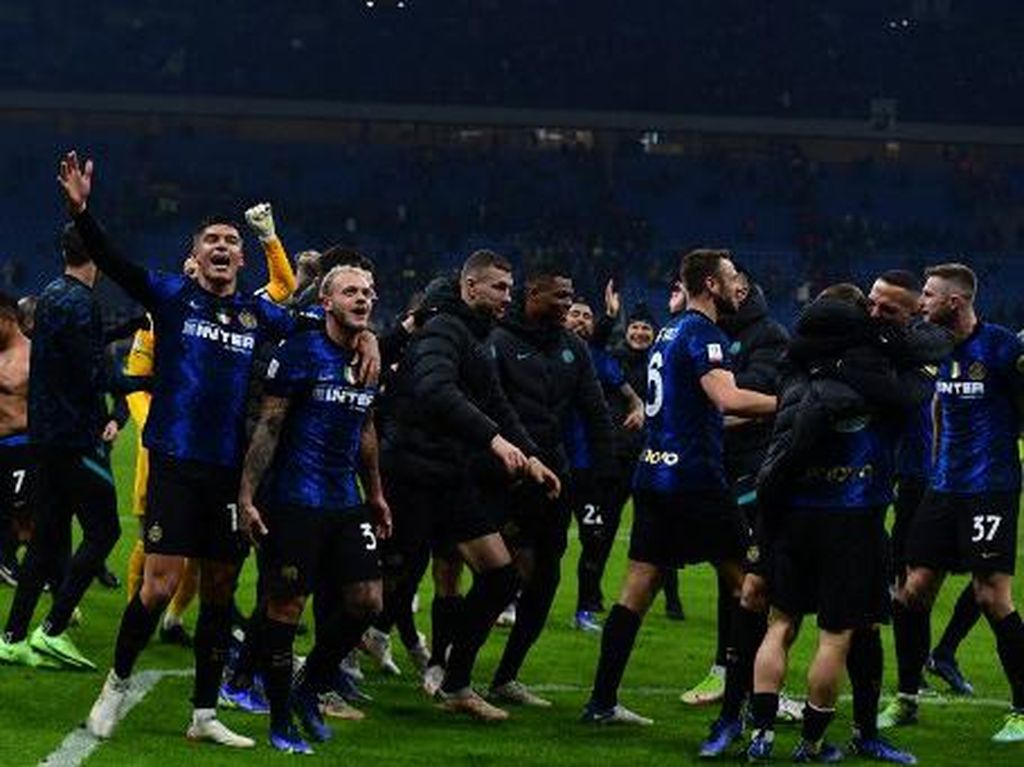 Gol Sanchez di Ujung Laga Bawa Inter Juarai Piala Super Italia