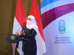 Pesan Gubernur Khofifah Saat Melantik Pengurus PWI Jatim