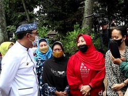 Saat Ridwan Kamil Dicurhati Warga Soal Harga Minyak Goreng Mahal
