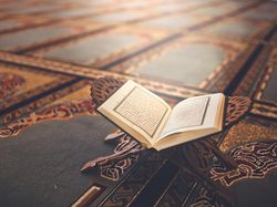 Perbedaan Lailatul Qadar dan Nuzulul Quran
