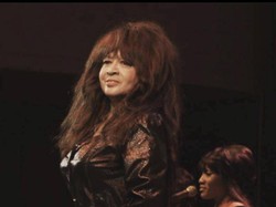 Penyanyi Ronnie Spector Meninggal Dunia di Usia 78 Tahun
