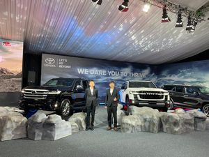 Ini Harga dan Spesifikasi Lengkap Toyota Land Cruiser 300, Tertarik? Ini Harga dan Spesifikasi Lengkap Toyota Land Cruiser 300, Tertarik?