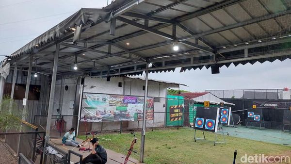 Foto: Tempat Nongkrong Asyik untuk yang Ingin Panahan
