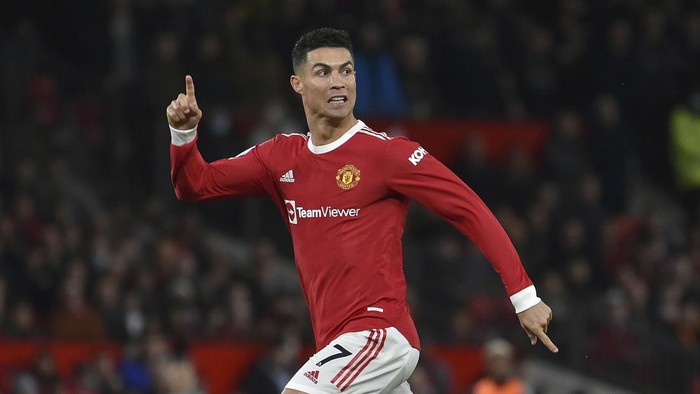 Manchester Uniteds Cristiano Ronaldo during the English Premier League soccer match between Manchester United and Burnley at Old Trafford in Manchester, England, Thursday, Dec. 30, 2021. (AP Photo/Rui Vieira)