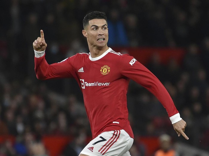 Manchester United's Cristiano Ronaldo during the English Premier League soccer match between Manchester United and Burnley at Old Trafford in Manchester, England, Thursday, Dec. 30, 2021. (AP Photo/Rui Vieira)