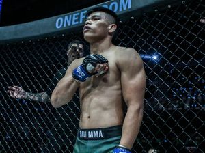Biayai Pengobatan Ibu, Alasan Hakim Ringankan Hukuman Atlet MMA Elipitua Biayai Pengobatan Ibu, Alasan Hakim Ringankan Hukuman Atlet MMA Elipitua