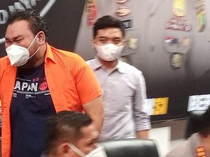 Penampakan Fico Fachriza Nangis Kejer Berbaju Tahanan