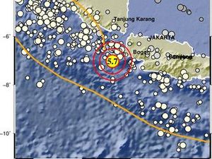 Gempa M 6,7 Banten, Warga Lebak Berhamburan Khawatir Tsunami
