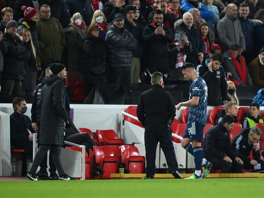 Kartu Merah Lawan Liverpool, Xhaka Minta Maaf ke Arsenal Kartu Merah Lawan Liverpool, Xhaka Minta Maaf ke Arsenal