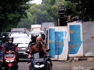 Ini Loh, Proyek Galian Kabel yang Bikin Macet Jalan TB Simatupang