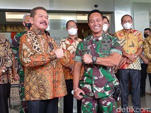 Sambangi Jaksa Agung, Panglima TNI Singgung soal HAM