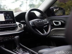 Deretan Fitur Canggih Jeep Compass: Bisa Parkir Sendiri-Ngecas Laptop
