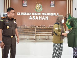 Nyaris Ibu di Asahan Kena Hukuman Gegara Beli HP Curian