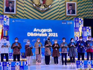 Kepala Humas USU Raih Gelar Insan Humas Terpopuler dari Kemendikbud