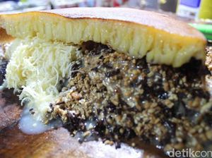 Puluhan Tahun Berdiri, Ini 5 Gerai Martabak Favorit di Malang