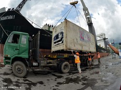Menhub Minta Satu Trayek Tol Laut Dipangkas Jadi 10 Hari