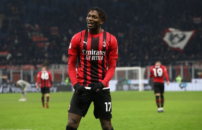 Rafael Leao MILAN, ITALY - JANUARY 13: Rafael Leao of AC Milan celebrates scoring his side's second goal during the Coppa Italia match between AC Milan and Genoa CFC at Stadio Giuseppe Meazza on January 13, 2022 in Milan, Italy. (Photo by Marco Luzzani/Getty Images)