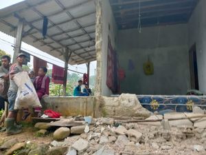 2 Rumah Warga Bogor Rusak Terdampak Gempa M 6,6 Banten