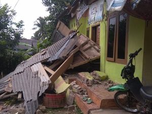 Jabar Banten Hari Ini: 15 Kecamatan Terdampak Gempa-18 Korban Lingkaran Setan