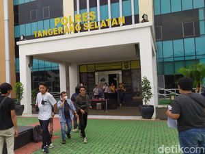 Kepanikan Warga Tangsel Saat Gempa M 6,7 Terjadi