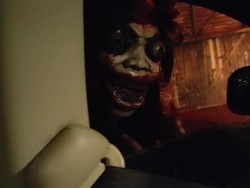 Berbondong-bondong ke Mall Alam Sutera Demi Melihat Setan Jepang