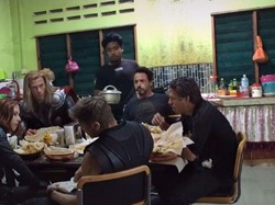 Wow! Editan Anggota Avengers Makan di Rumah Warga Ini Ditonton 16 Juta Kali