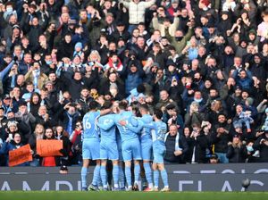 Kolektivitas Kunci Tak Terbendungnya Manchester City