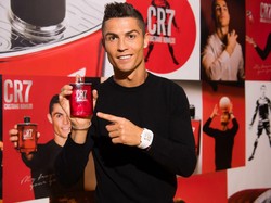 Ronaldo 400 Juta Followers Instagram, 23 Persennya Akun Palsu!