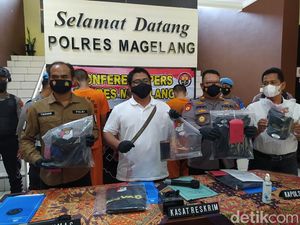 Pria di Magelang Dibacok Gegara Chatting dengan Pacar Orang
