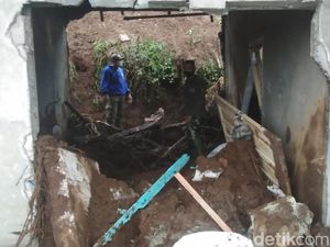 Longsor Timpa Rumah di Pangalengan, Satu Warga Tewas