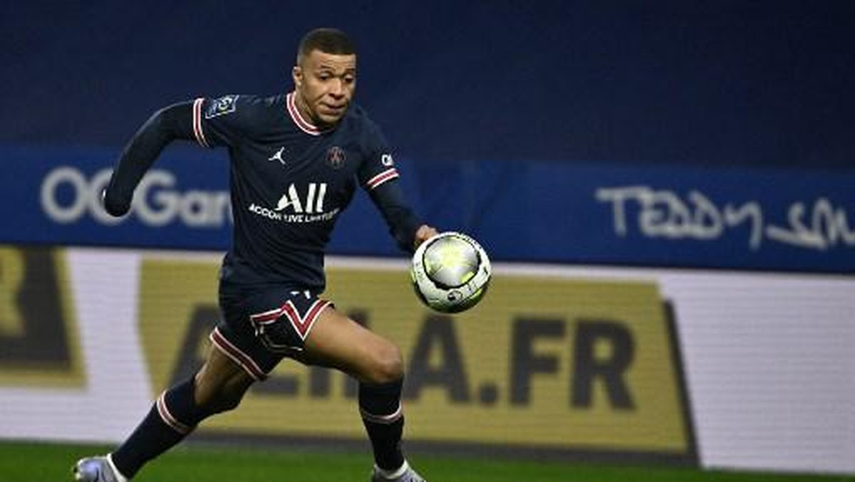Zlatan Ibrahimovic menyarankan agar Kylian Mbappe ke Real Madrid (Foto: AFP/JEFF PACHOUD)